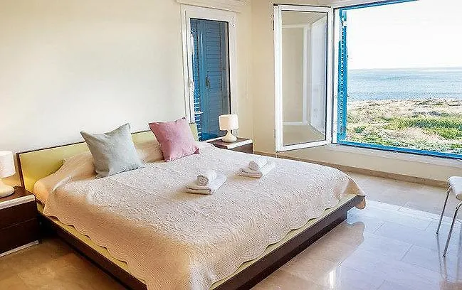 Luxury Bay View Villa 20 Right On Τhe Beach Protaras